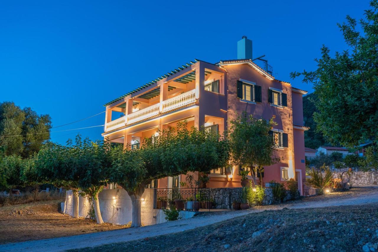 Pavlatos Apartments & Studios Сами Экстерьер фото